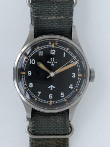 1953 Omega ‘53 RAF 6B/542 Fat Arrow Military Pilot’s Watch