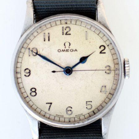 1943 WW2 RAF Spitfire Pilot/Navigators Watch Cal. 30T2 with Original Dial