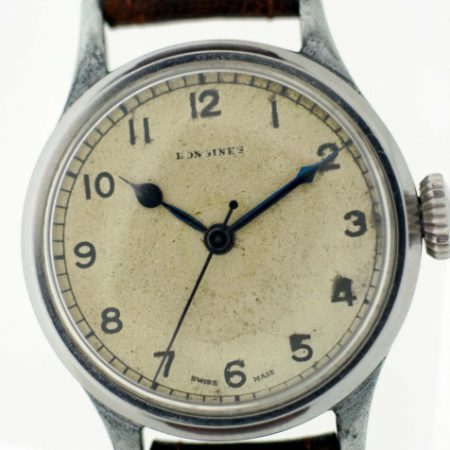 1943 WW2 Spitfire Pilot/Navigator's 6B/159 Watch with Original Dial and Hands and Blued Steel Seconds Hand with Military Markings on Case-Back and Large Crown