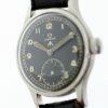 1944 "D-Day" WW2 British Military Army Officers Watch Cal. 30T2 Original MOD Military Braoadarrow Dial with Military Issue Markings on Case-Back Original Large Winding Crown Fixed Lugs