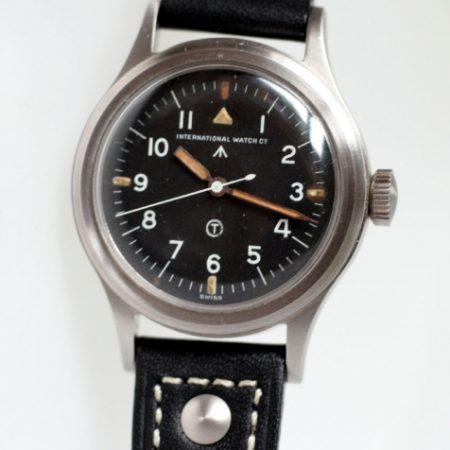 1951 RAF Mark XI 6B/342 Pilots Watch in Perfect Condition with Original British MOD Military Dial and Broadarrow Military Issue Markings on the Case-Back Military Crown and Fixed Bar Lugs