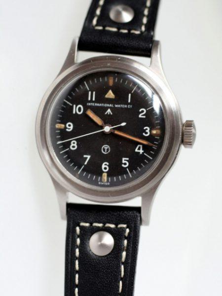 1951 RAF Mark XI 6B/342 Pilots Watch in Perfect Condition with Original British MOD Military Dial and Broadarrow Military Issue Markings on the Case-Back Military Crown and Fixed Bar Lugs