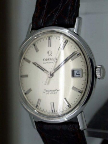 1960s Rare Racing Dial Seamaster Automatic De Ville Calendar Watch in Superb Orignal Condition on New Lizard Skin Strap with Signed Omega Buckle and Glass