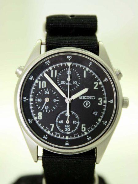 1999 RAF/Royal Navy Helicopter Pilot's Chronograph Watch 2nd Generation Model British Military Issued with Broadarrow and Issue Numbers 6645-99-8149181-2021/99 on the Case-Back